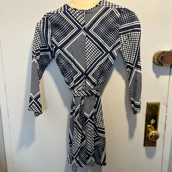 Revolve Patterned Mini Dress - Picture 5 of 7